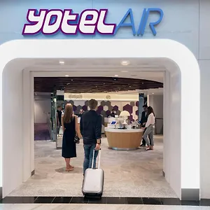 Yotelair Changi Airport Landside **** Singapore